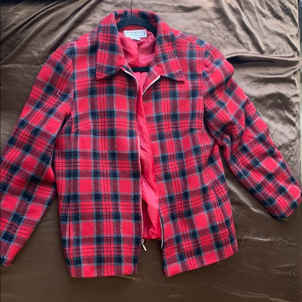 Dress Barn Plaid coat with zipper.